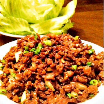 Asian Style Lettuce Wraps - This vegan version of the restaurant classic is ready to serve in under 30 minutes!