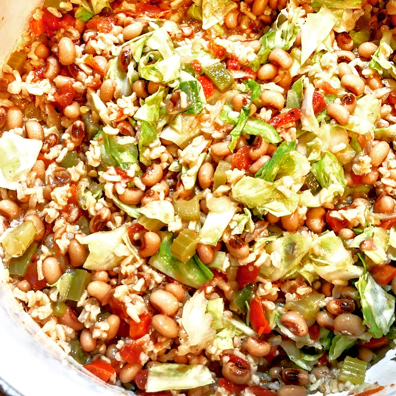 Vegan Black Eyed Pea and Cabbage Stew - Kick off the new year with hearty and healthy vegan black-eyed pea and cabbage stew! via @thiswifecooks