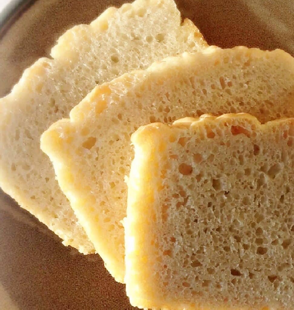 English Muffin Bread ~ All the charm of traditional English muffins in an easy-to-make and versatile loaf bread. 