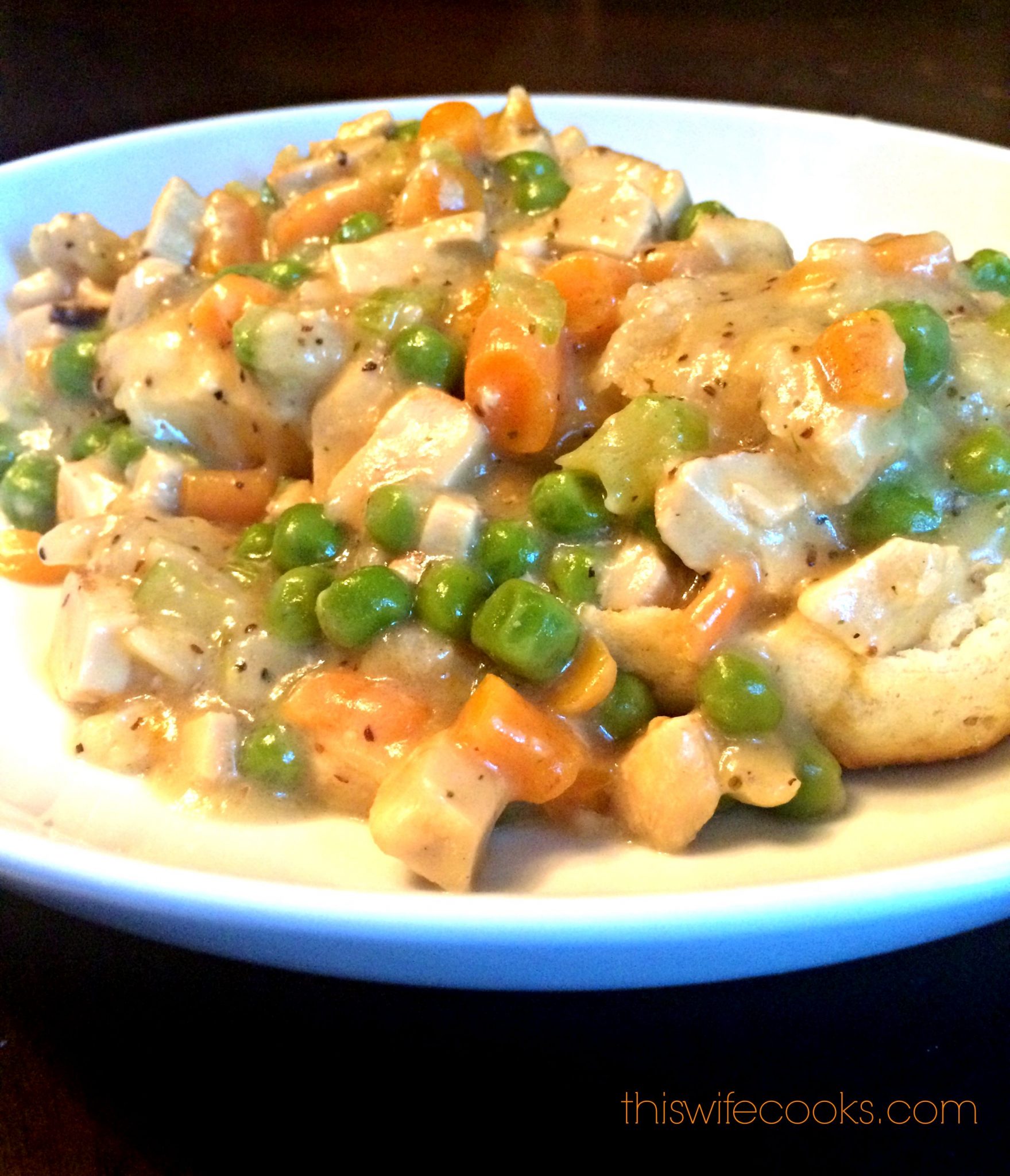 Easy Vegan Chicken Pot Pie Recipe - This Wife Cooks