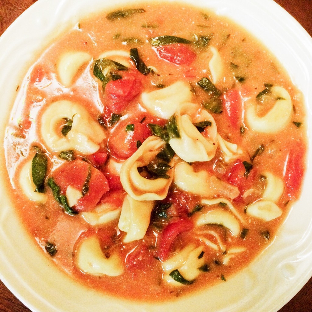 Tortellini Soup with Spinach and Tomatoes ~ A hearty and satisfying soup to warm you up on the coldest of days!