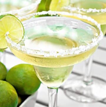 Margaritas ~ Quick and easy classic margarita cocktail made with simple ingredients. Perfect for Cinco de Mayo or a taste of summer anytime!