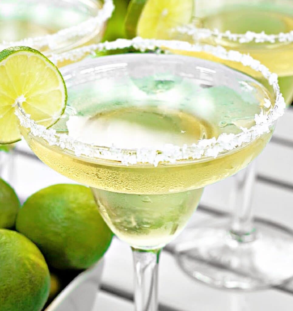 Margaritas ~ Quick and easy classic margarita cocktail made with simple ingredients. Perfect for Cinco de Mayo or a taste of summer anytime!