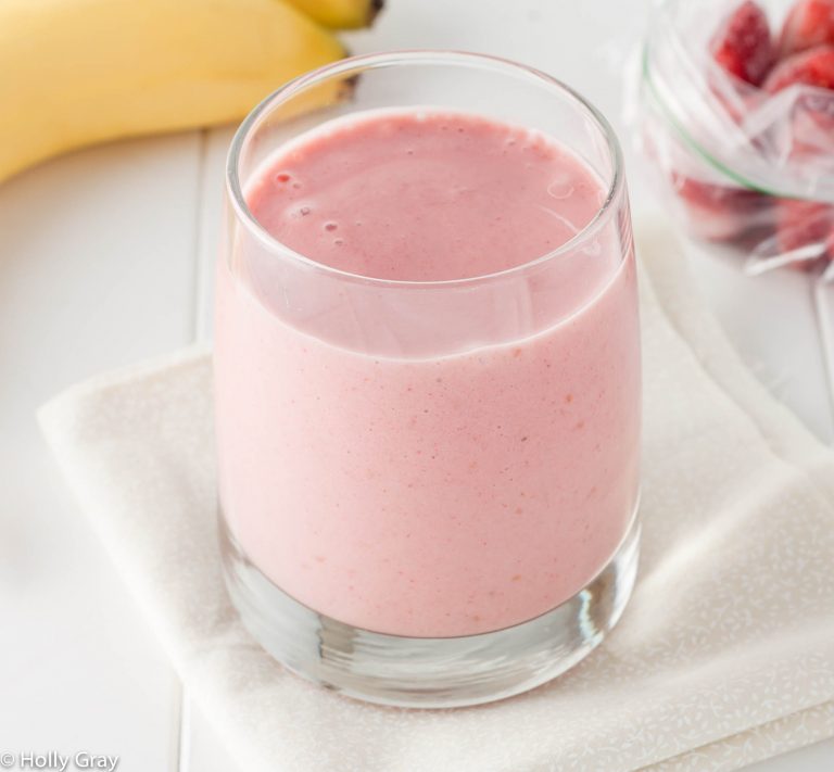 Vegan Strawberry And Banana Smoothie This Wife Cooks 4219