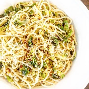 Spaghetti with Brussels Sprouts and Breadcrumbs