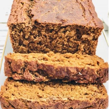 Irish Brown Bread ~ This easy-to-make bread is hearty, earthy, and rustic. A perfect addition to your St. Patrick's Day feast! 