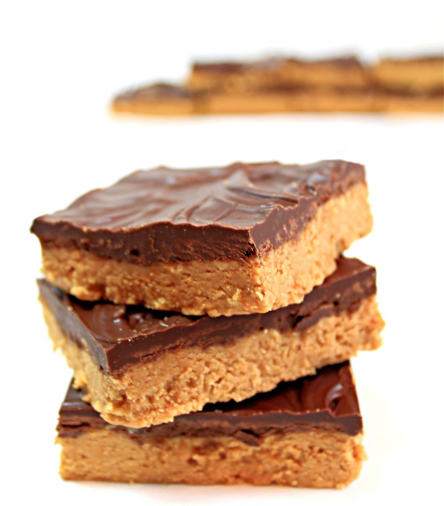 Chocolate Peanut Butter Bars ~ 5 ingredients! If you like Reese's peanut butter cups, you are going to love this easy, homemade, no-bake version of the classic candy!