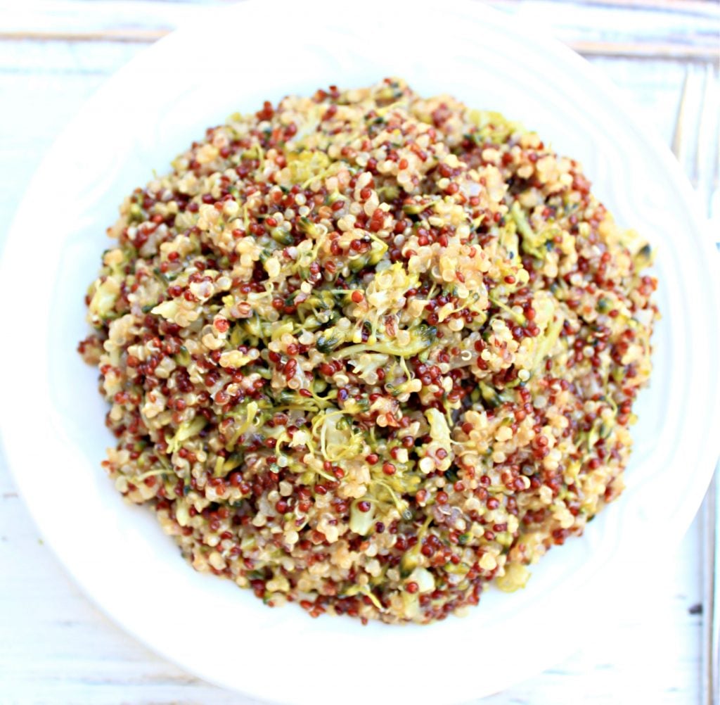 Cheesy Broccoli Quinoa ~ An easy, one-pot, stovetop dish that packs a nutritional punch with fresh broccoli and protein-rich quinoa. Dairy-free cheddar cheese adds a subtle creaminess to this healthy alternative to traditional broccoli rice casserole.