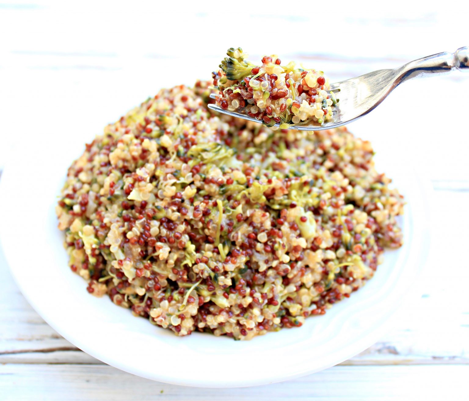 Cheesy Broccoli Quinoa - Vegan Recipe - This Wife Cooks™