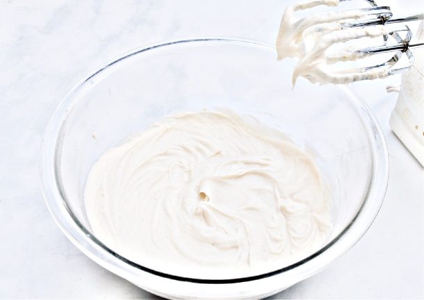 Vegan Cream Cheese Frosting - This Wife Cooks™