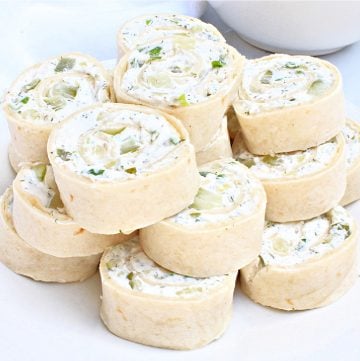 Dill Pickle Pinwheels ~ A classic party food perfect for all types of gatherings! 6 simple ingredients and 20 minutes are all you need!
