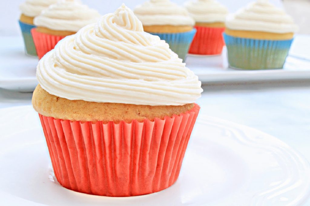 Small Batch Vegan Vanilla Cupcakes ~ A half-dozen light and fluffy dairy-free cupcakes! Easy to whip up for one, two, or just a few.