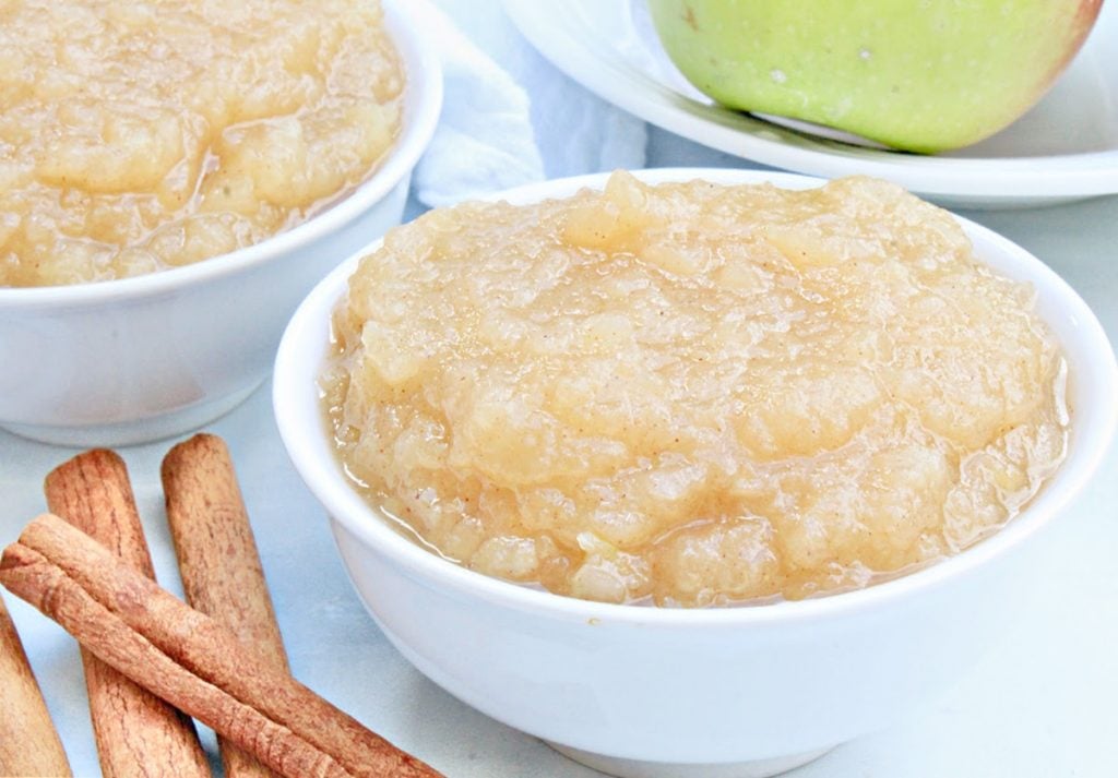 Stovetop Applesauce ~ A quick and easy homemade applesauce made with a few simple ingredients and packed with fresh apple flavor!