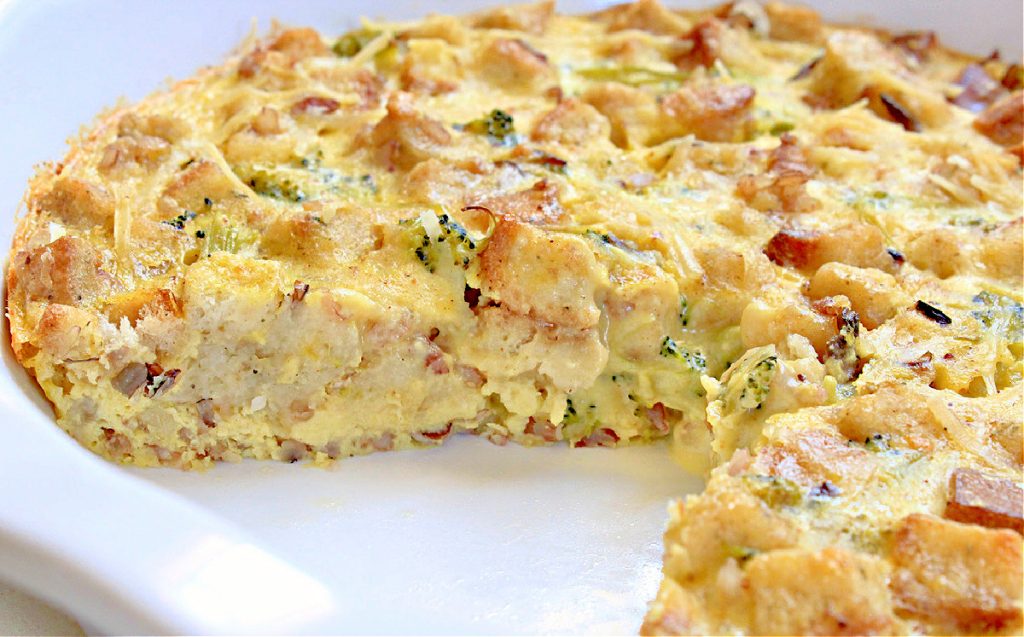 Leftover Stuffing Frittata ~ A delicious and easy way to turn excess holiday stuffing into a whole new meal using plant-based JUST Egg.