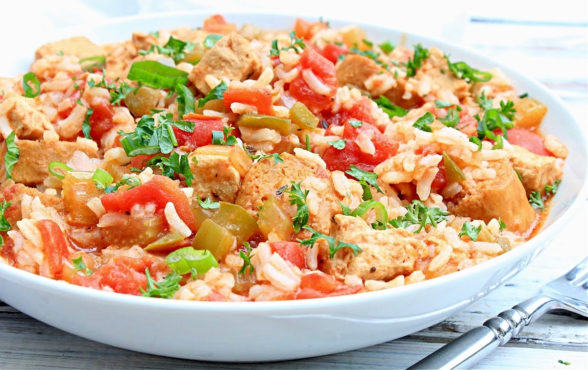 Vegan Jambalaya ~ Slow-cooked Creole jambalaya made with plant-based ingredients and packed with big and bold flavors of the Louisiana classic!