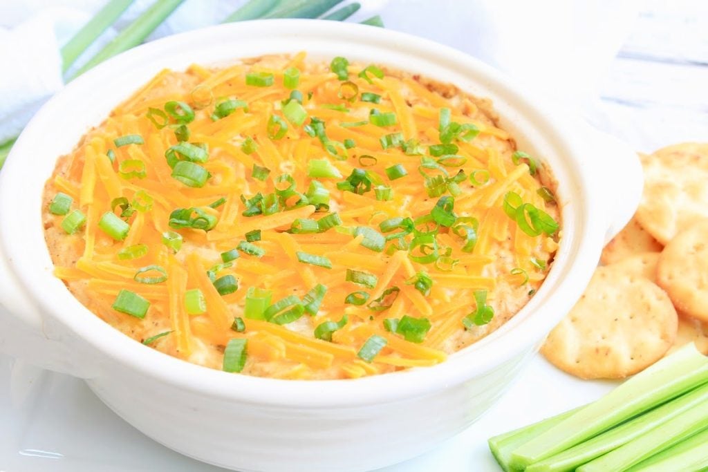 Vegan Maryland Crab Dip ~ The flavors of the Chesapeake Bay shine in this plant-based version of the seafood classic!