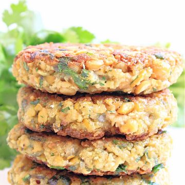 Chickpea Burgers ~ These vegan veggie burgers are quick and easy to make with simple ingredients. Ready to serve in 20 minutes!