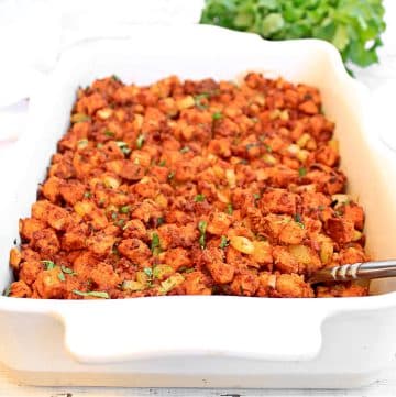 Vegan Chorizo Stuffing ~ Add Mexican flair to your plant-based Thanksgiving feast! This stuffing is smoky, savory, and loaded with bold flavor.