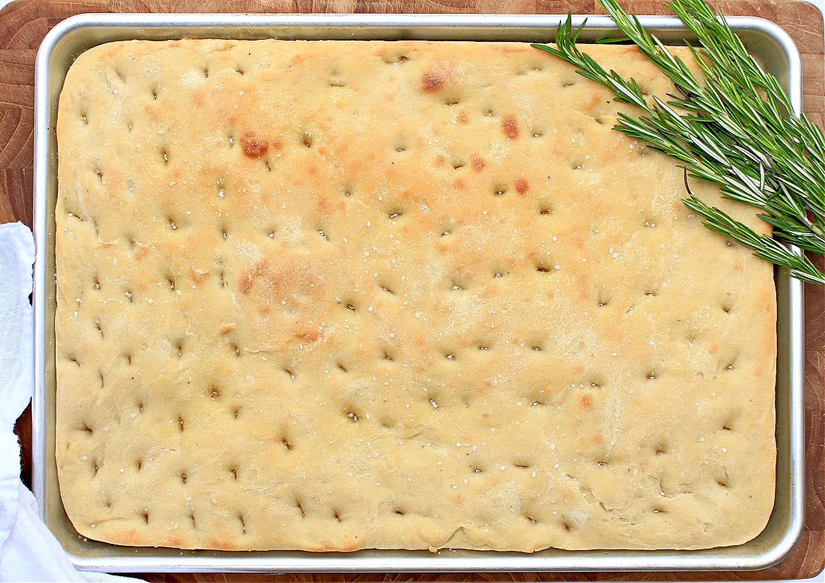 Leftover Mashed Potato Focaccia ~ A soft and chewy yeast bread perfect for turning those leftover potatoes into something new and delicious!