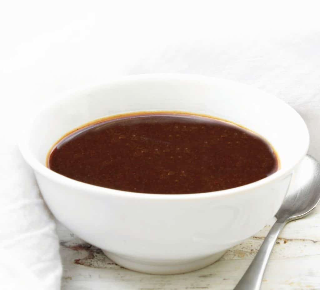 Vegan Worcestershire Sauce ~ Easy Recipe ~ Use this savory, fish-free sauce in any recipe calling for Worcestershire!