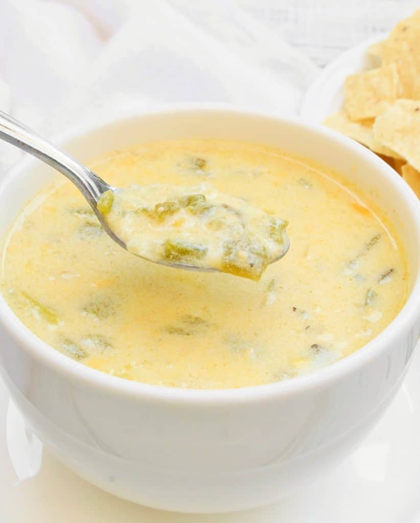 Green Chile Cheese Soup ~ Easy Vegetarian and Vegan Recipe ~ Rich and spicy soup featuring fire-roasted green chiles and cheddar cheese!