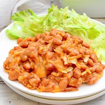Pinto Bean Casserole ~ Easy and cheesy casserole that's easy on the budget and packed with Tex-Mex flavors!