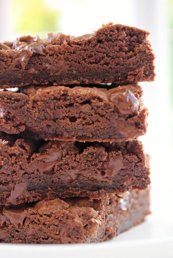 Vegan Cake Mix Brownies ~ Rich and fudgy brownies made with just 4 simple ingredients! 20 minutes bake time.