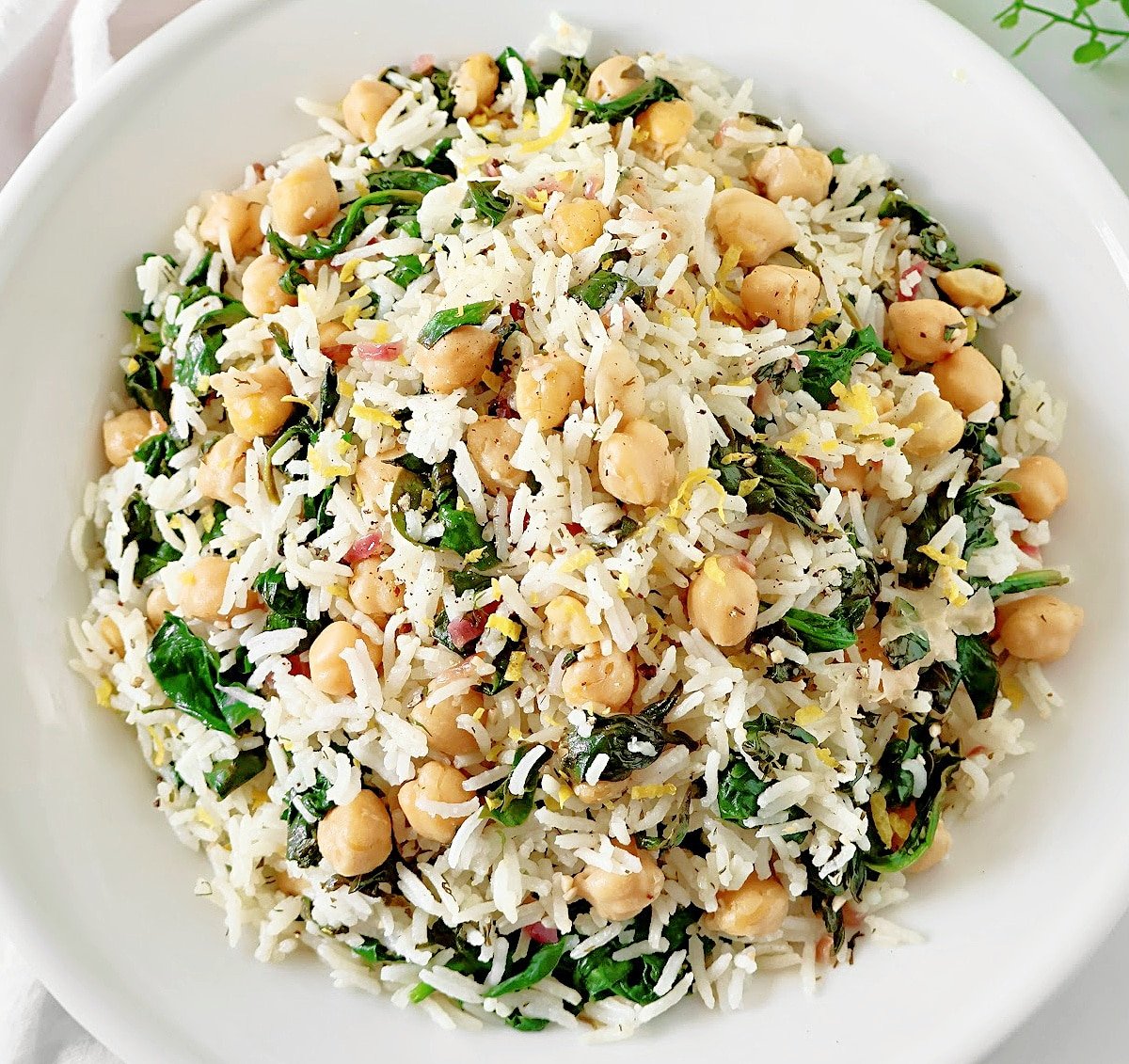 Chickpea Spinach Rice ~ Simple and flavorful rice dish featuring chickpeas, fresh spinach, zesty lemon, and aromatic dill.