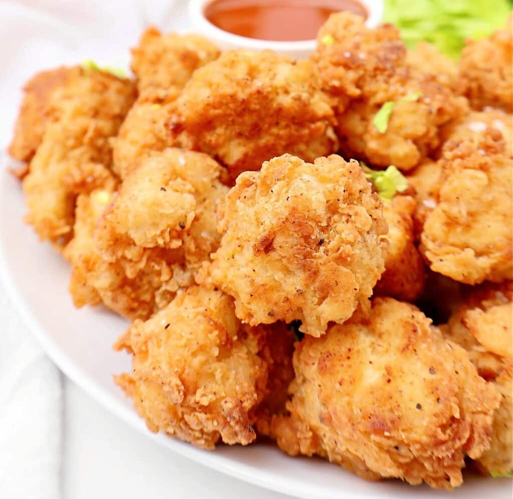 Southern Fried Cauliflower ~ Fresh cauliflower double battered and fried to crispy perfection! Vegetarian and Vegan. 🌱