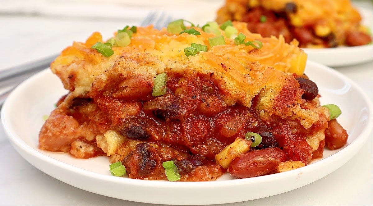 Chili Cornbread Casserole Bake ~ Hearty chili topped with a golden, buttery cornbread layer baked together for a warm and comforting meal!