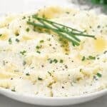 Garlic and Chive Mashed Potatoes ~ Creamy mashed potatoes infused with garlic and fresh chives. Easy side dish for the holiday table!