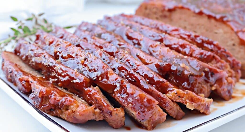 Vegan Brisket Recipe ~ Rich and smoky, plant-based BBQ seitan roast. Perfect for hearty dinners, BBQ sandwiches, or vegan holiday meals.