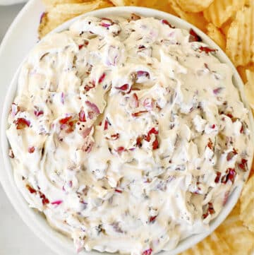 Roasted Red Onion Dip ~ Easy and creamy party dip with sweet caramelized onions. Perfect for Game Day! Vegetarian or vegan.