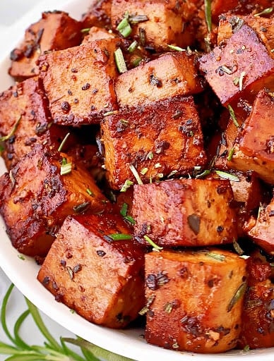 Rosemary Tofu ~ Extra-firm tofu marinated in a savory, tangy rosemary-infused sauce, then pan-fried until lightly crisp. Easy vegan dinner.