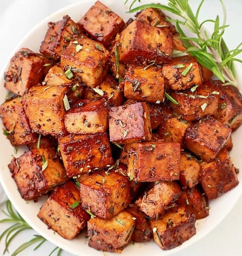 Rosemary Tofu ~ Extra-firm tofu marinated in a savory, tangy rosemary-infused sauce, then pan-fried until lightly crisp. Easy vegan dinner.