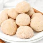 Mexican Cinnamon Cookies (Polvorones de Canela) ~ Easy to make, melt-in-your-mouth, cinnamon shortbread cookies.